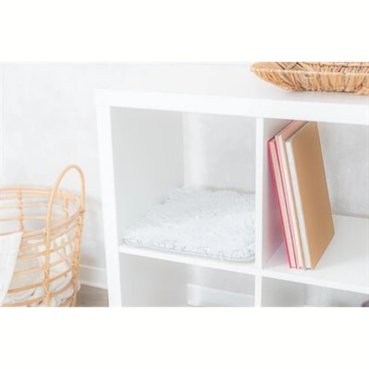 Trixie Harvey Für Kleiderschrank Weiss-Schwarz